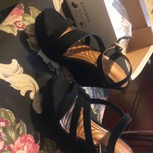 Shoe brand bamboo, size 10 never worn